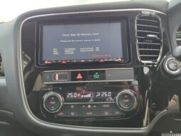 2018 Mitsubishi Outlander full