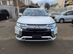 2018 Mitsubishi Outlander full