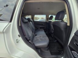 2018 Mitsubishi Outlander full