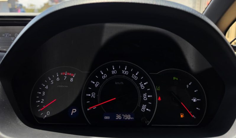 
2019 TOYOTA NOAH full									