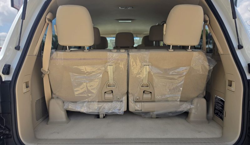 
2019 TOYOTA LAND CRUISER 200 V8 full									
