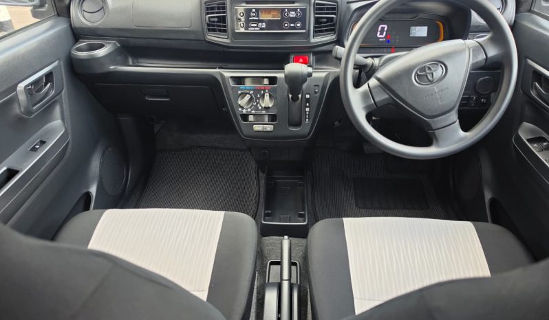 
2019 TOYOTA PIXIS full									
